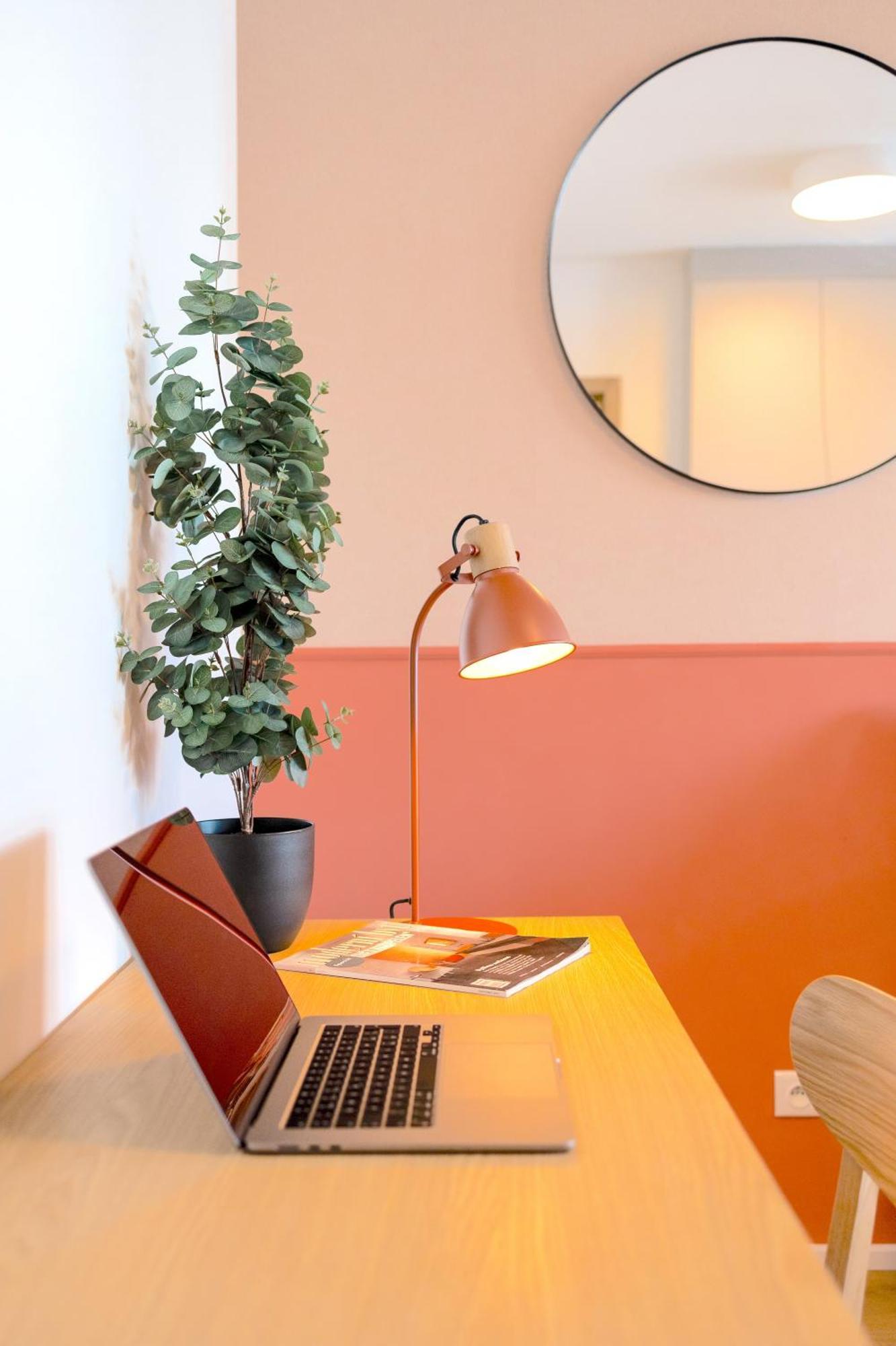 Design Apartment - Balcony, Free Parking, Yoga, 10 Mins To Center, By Gravity 布拉格 外观 照片