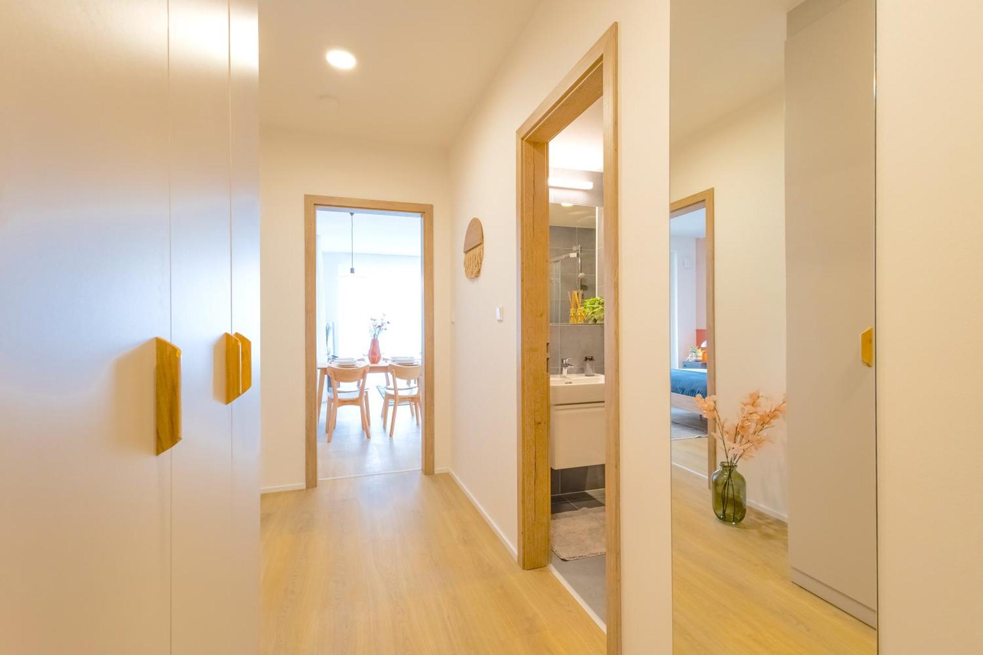 Design Apartment - Balcony, Free Parking, Yoga, 10 Mins To Center, By Gravity 布拉格 外观 照片